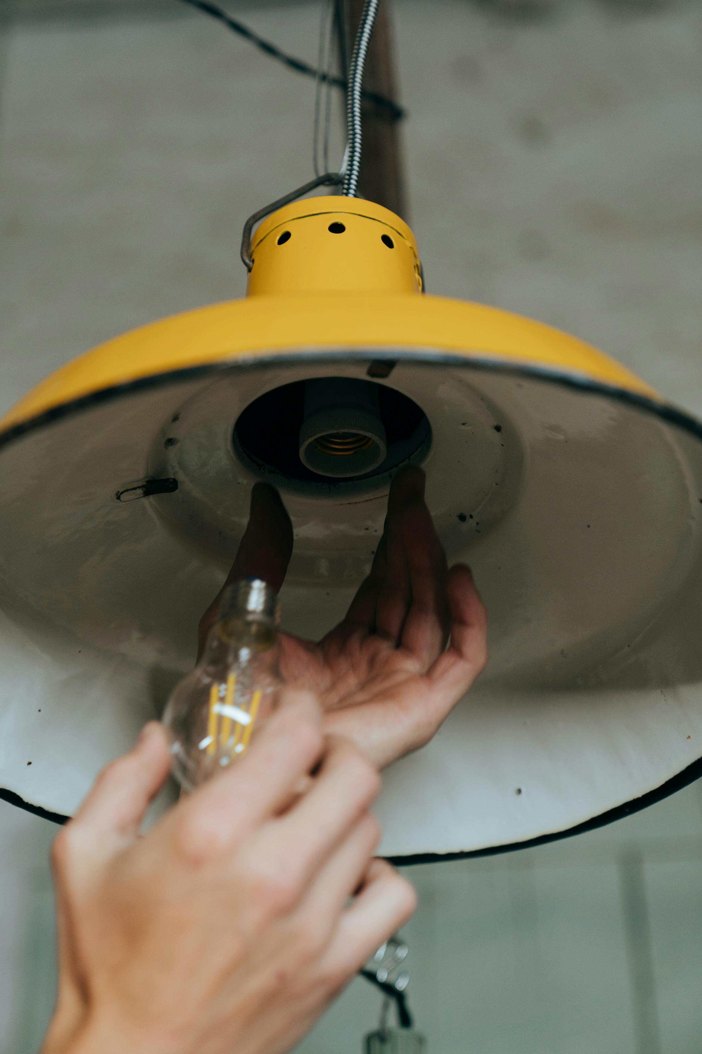 Changing a lightbulb