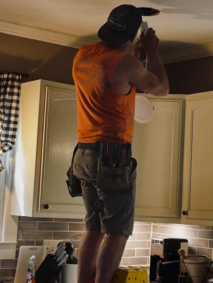 Changing a lightbulb